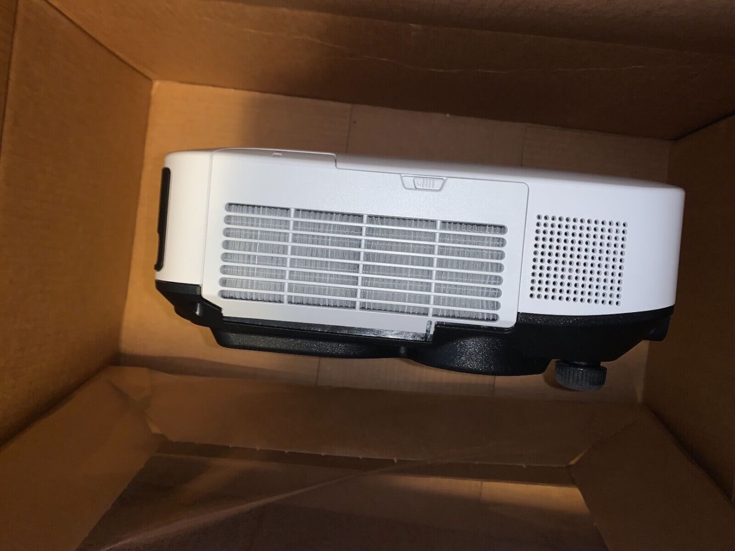 Epson PowerLite 1980WU WUXGA 3LCD Projector Gearsupply